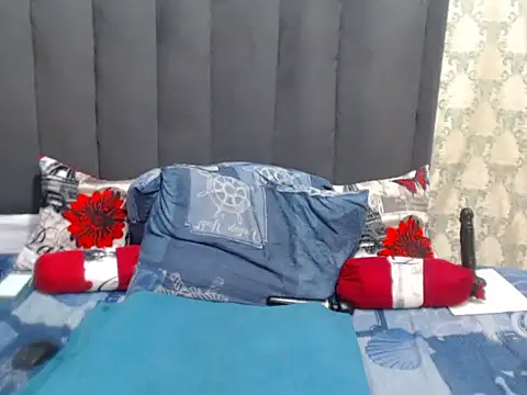 SwaziBeauty's cam snapshot