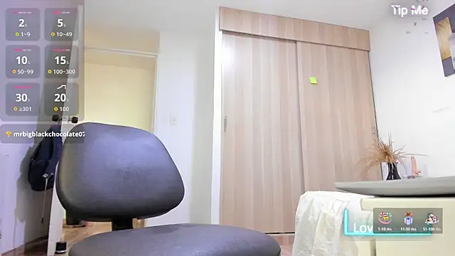 Sebastian-Dash's cam snapshot