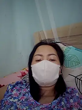 Baby-loveass69's cam snapshot