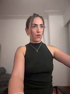 alessandra-a live sex cam