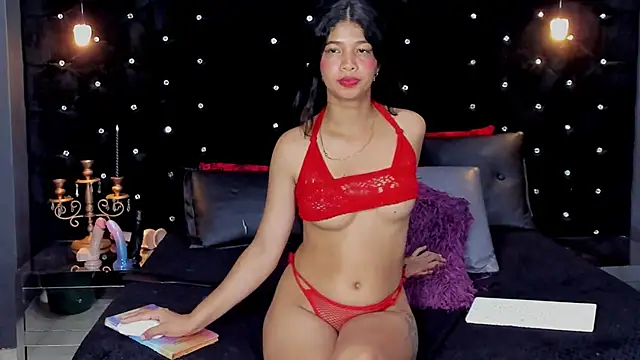 SiennaSuarez's cam snapshot