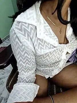 tamil_thaara03's cam snapshot