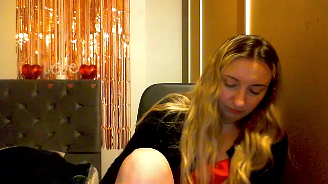 SusanCurt's cam snapshot