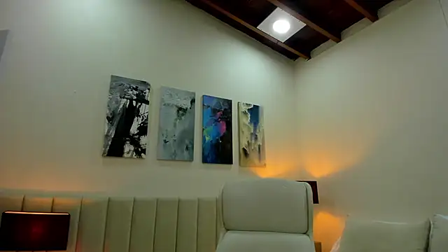 DaniRousse live sex cam