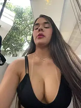 BellaLeclair's cam snapshot