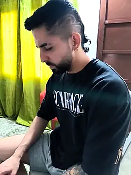 giannis090 live sex cam