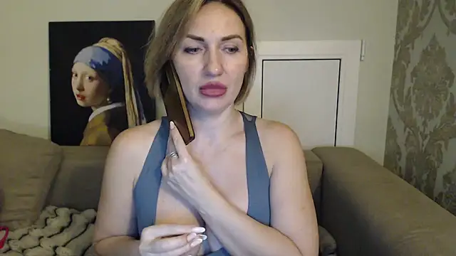 Mallinia live sex cam