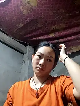 gio-thu live sex cam