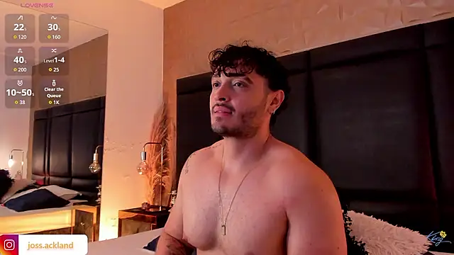 JossAckland live sex cam