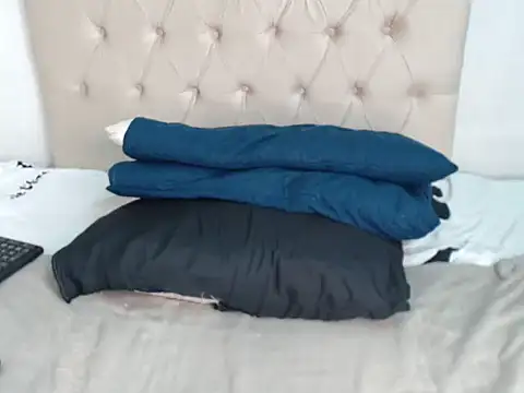 SAHIBA_202's cam snapshot