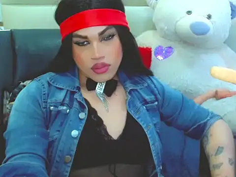 NharaBigCock live sex cam