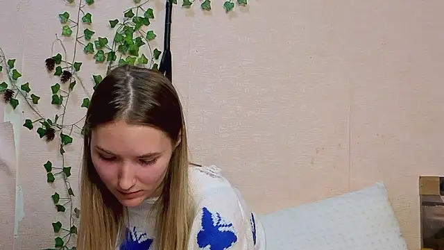 _kikiclark__'s cam snapshot