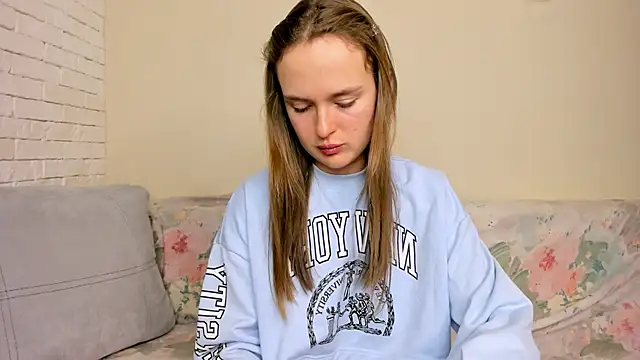 LilMary_'s cam snapshot