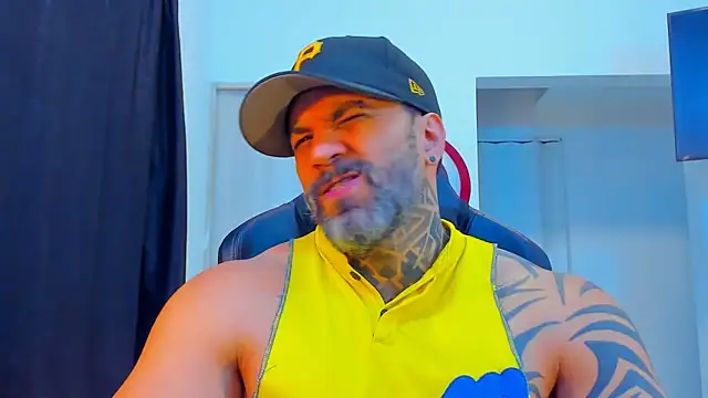 JoshRigby live sex cam