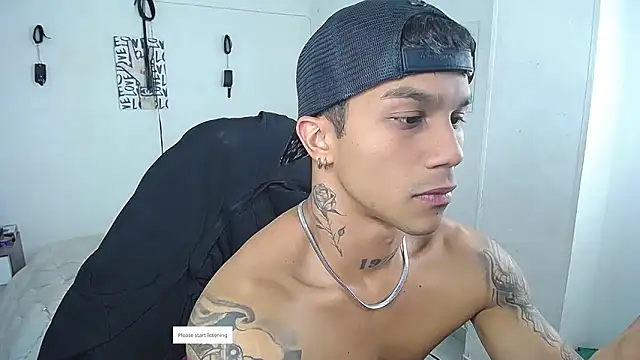 Leonard_Price live sex cam