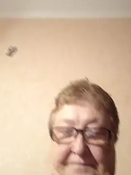 Katherine735 live sex cam