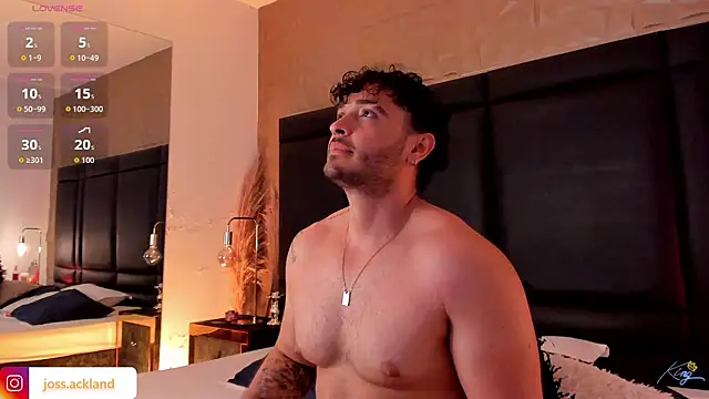JossAckland live sex cam