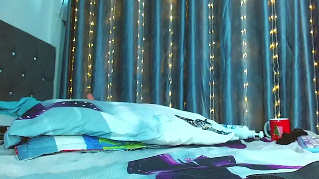 Kenisha_Sweet live sex cam