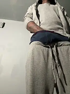 MIGHTYDEMONXXX live sex cam