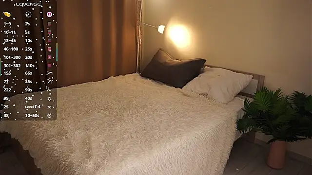 LuannStockbridge live sex cam