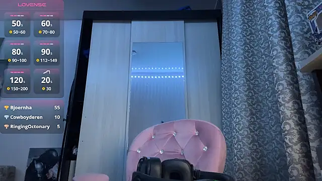 SaraDebey's cam snapshot