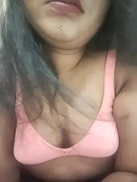 Cutie_bae011 live sex cam