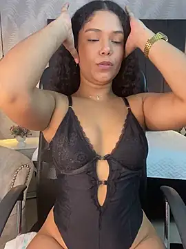 Miaafoxx__'s cam snapshot