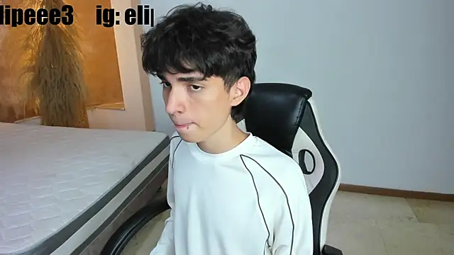 CONNOR_STONNE_'s cam snapshot