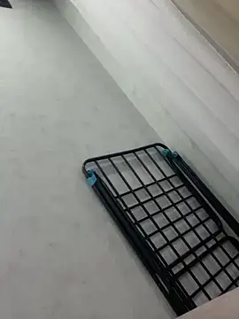 Sarah2127 live sex cam