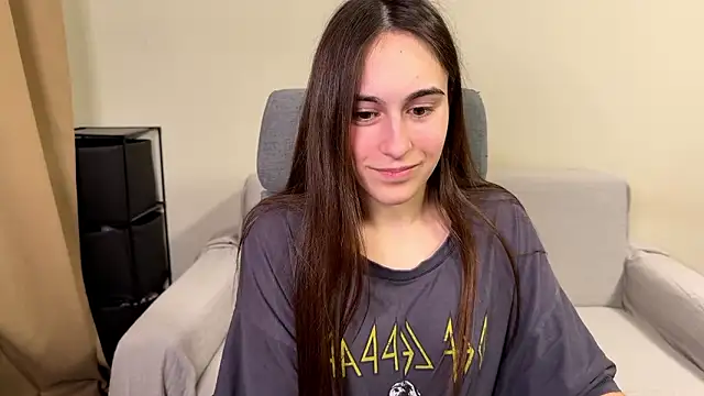 AliceKolltt live sex cam