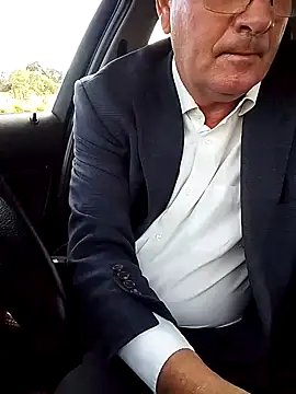 stiffandlubed@xh's cam snapshot