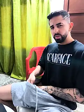 giannis090 live sex cam