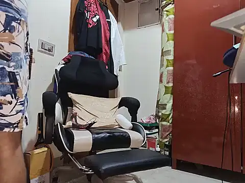 Love_Sweat5's cam snapshot