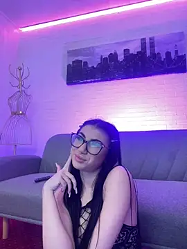 Kira_West's cam snapshot