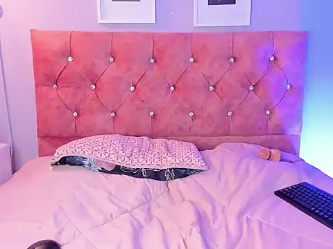 lilirousee's cam snapshot