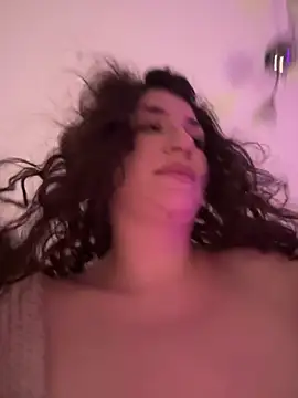 ScarletBloom_'s cam snapshot