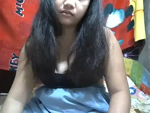 Pinaymorenabebe12's cam snapshot