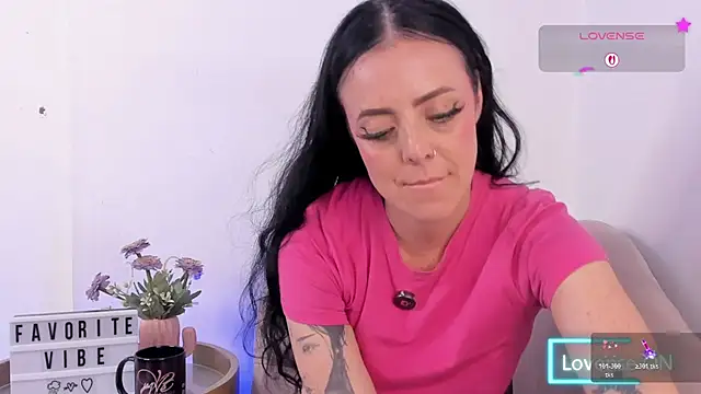 AndreaValencia live sex cam