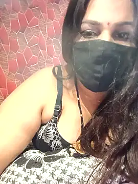 01Mona's cam snapshot