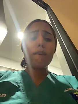 Noa_Harper- live sex cam