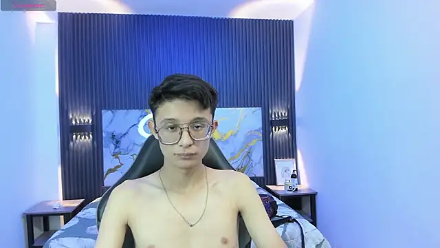 SantiagoRusso18 live sex cam