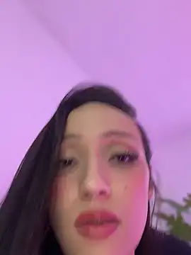 Im_lauritaa live sex cam