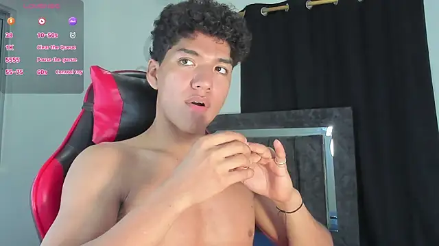 Maximiliano_Khalil's cam snapshot