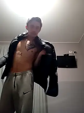 DlaNiej's cam snapshot