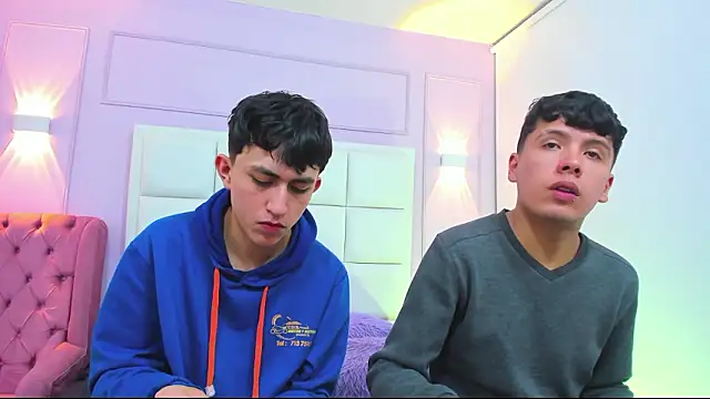 hoot_booys_ live sex cam