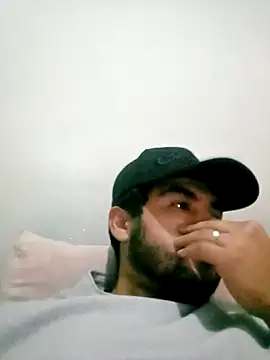 Yerackhip live sex cam