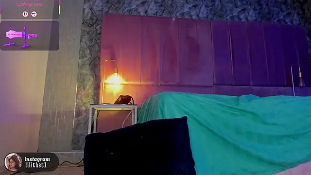 lilithst_'s cam snapshot