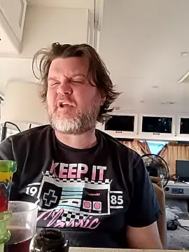 EZs_FuKRoOm's cam snapshot