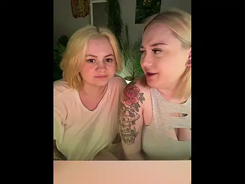 MCThroatGoat's cam snapshot