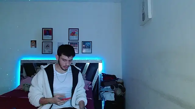 Sebasxxl12 live sex cam